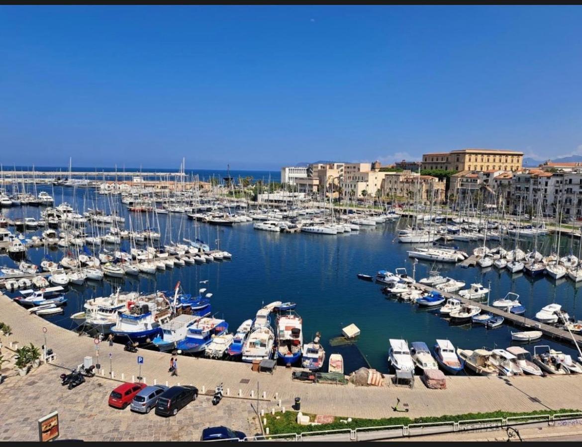 Appartement Cala Mare à Palerme Extérieur photo